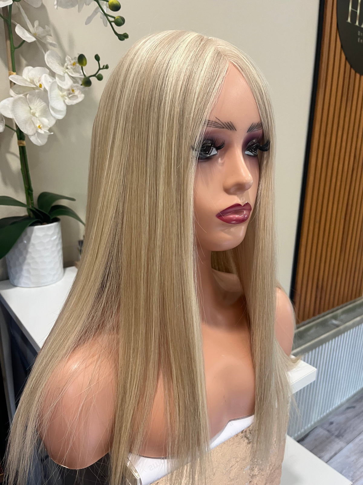 The AJ Luxe Plus Silk Human Hair Enhancer Champagne Blonde 18 inches